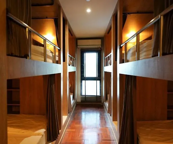 The Poshtel By Benya Bts Phayathai Albergue *