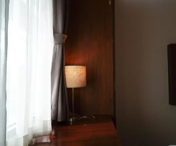 The Poshtel By Benya Bts Phayathai *
