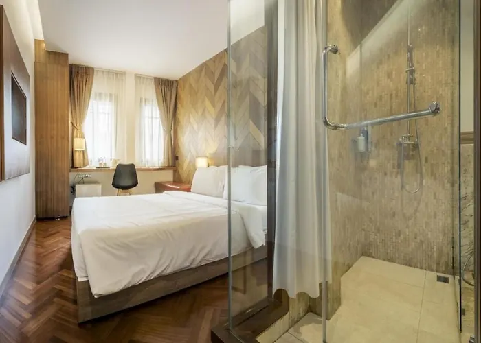 The Poshtel By Benya Bts Phayathai *