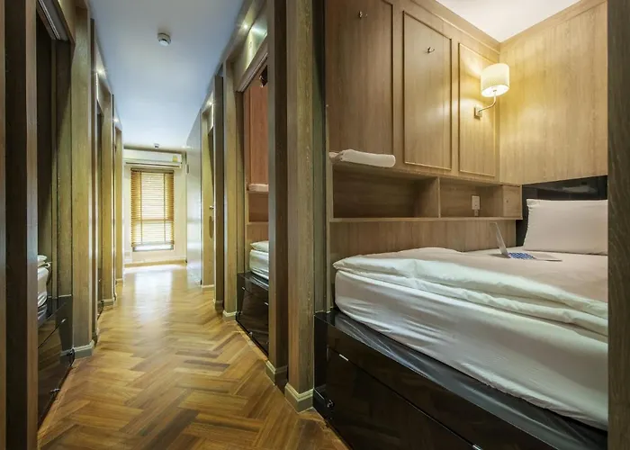 The Poshtel By Benya Bts Phayathai * Banguecoque