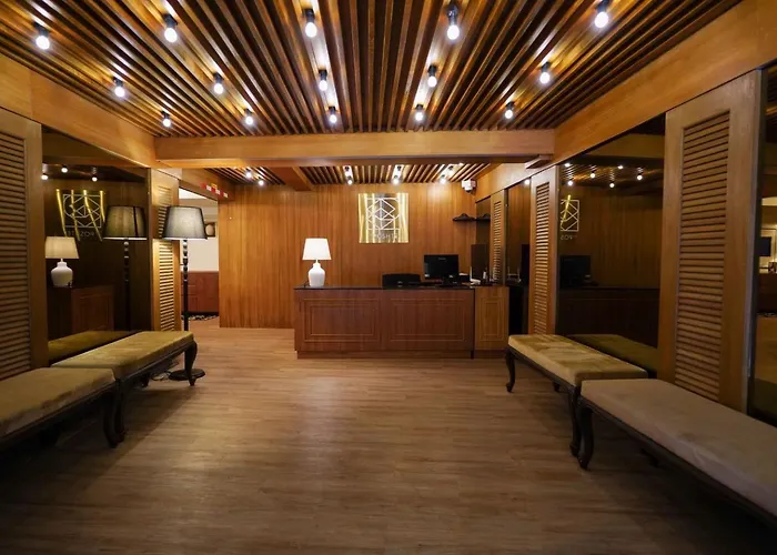The Poshtel By Benya Bts Phayathai *