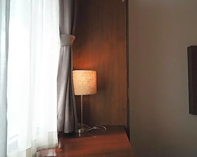 旅馆 The Poshtel By Benya Bts Phayathai